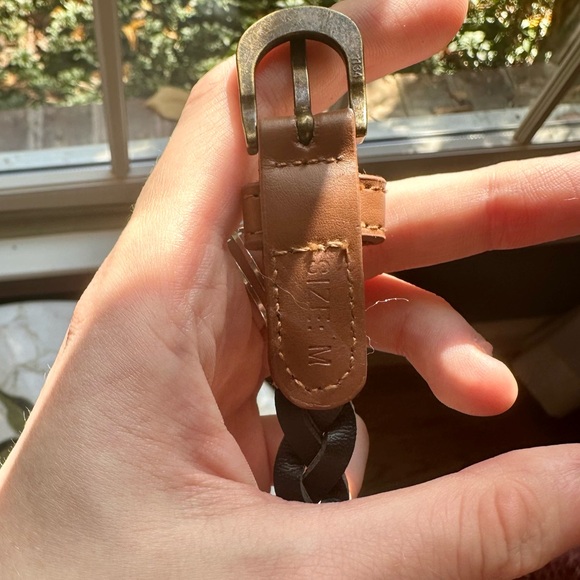 LIKE NEW Smooth Dark Brown Braided Leather Belt - Picture 5 of 9